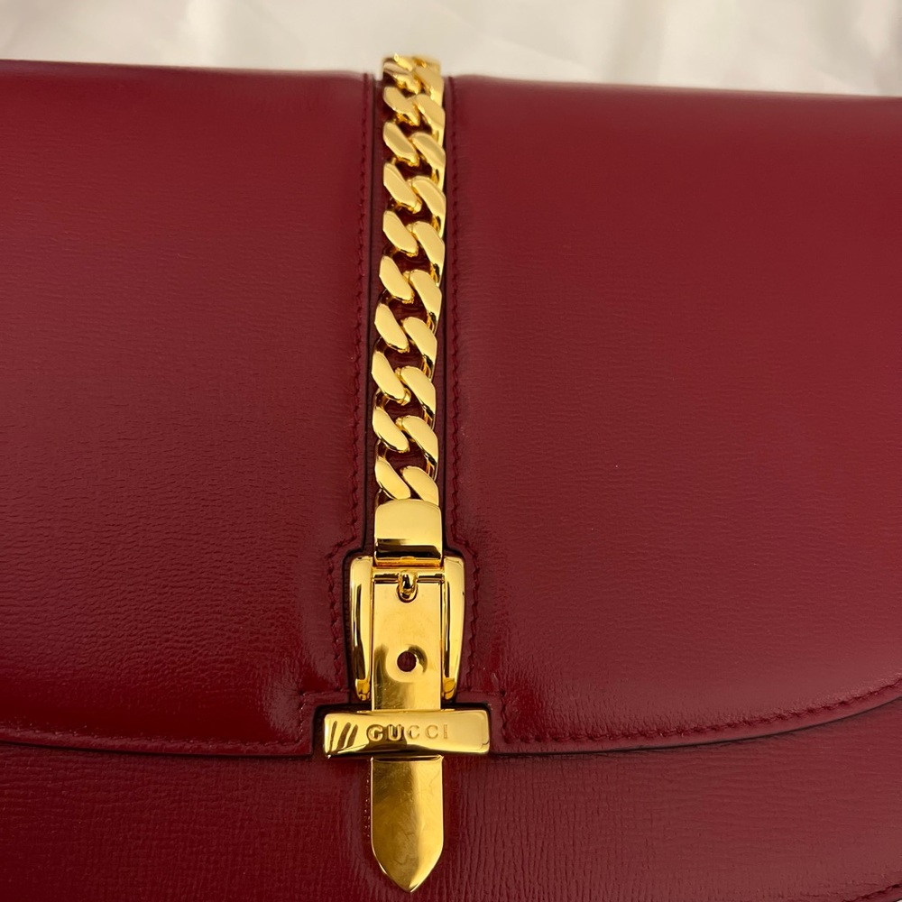 Gucci Sylvie 1969 bag .. in excellent condition just used thrice max. - Picture 4 of 5